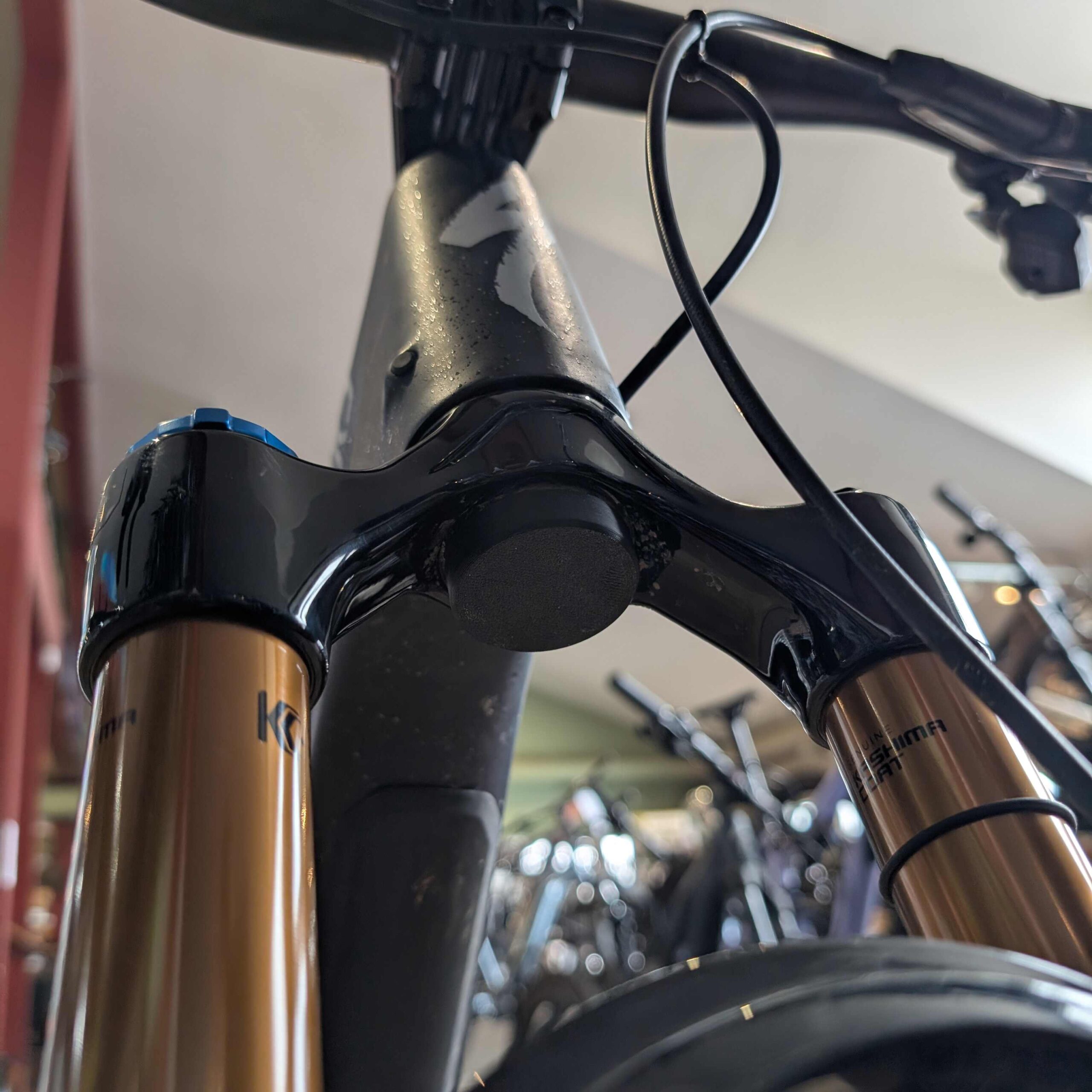 NEVERLOST Bike Tracker + Chipolo ONE Point (Android Only) - Image 2