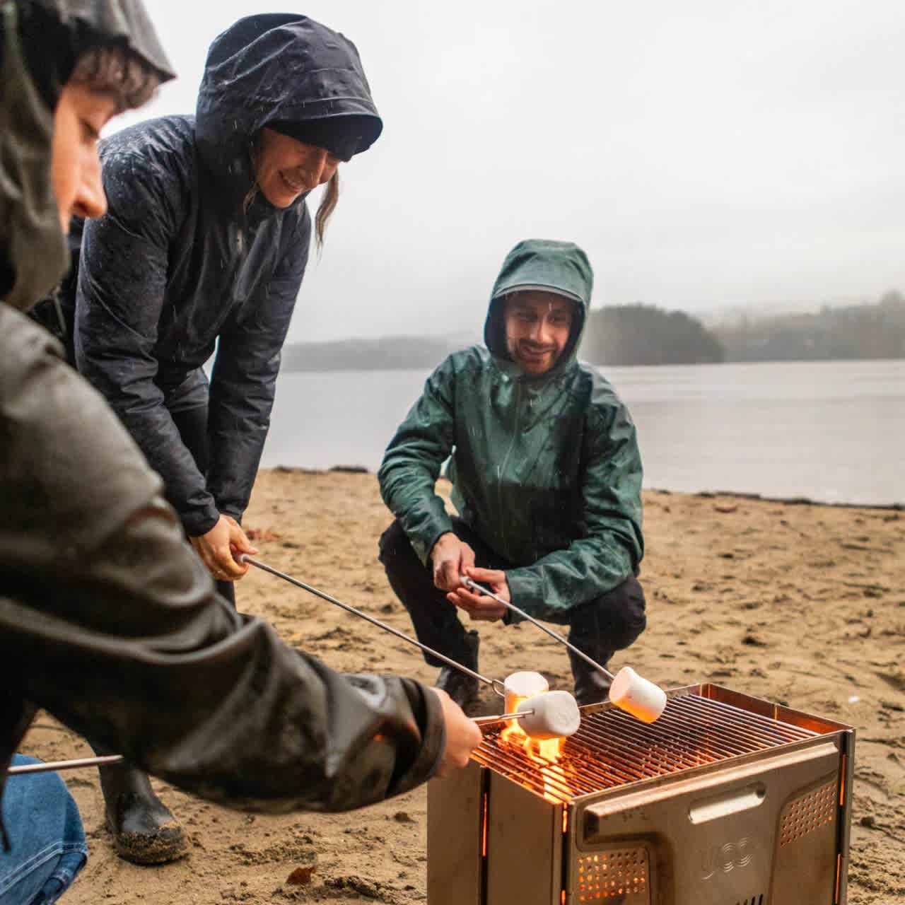 UCO Telescopic Roasting Fork 2-Pack - Image 3