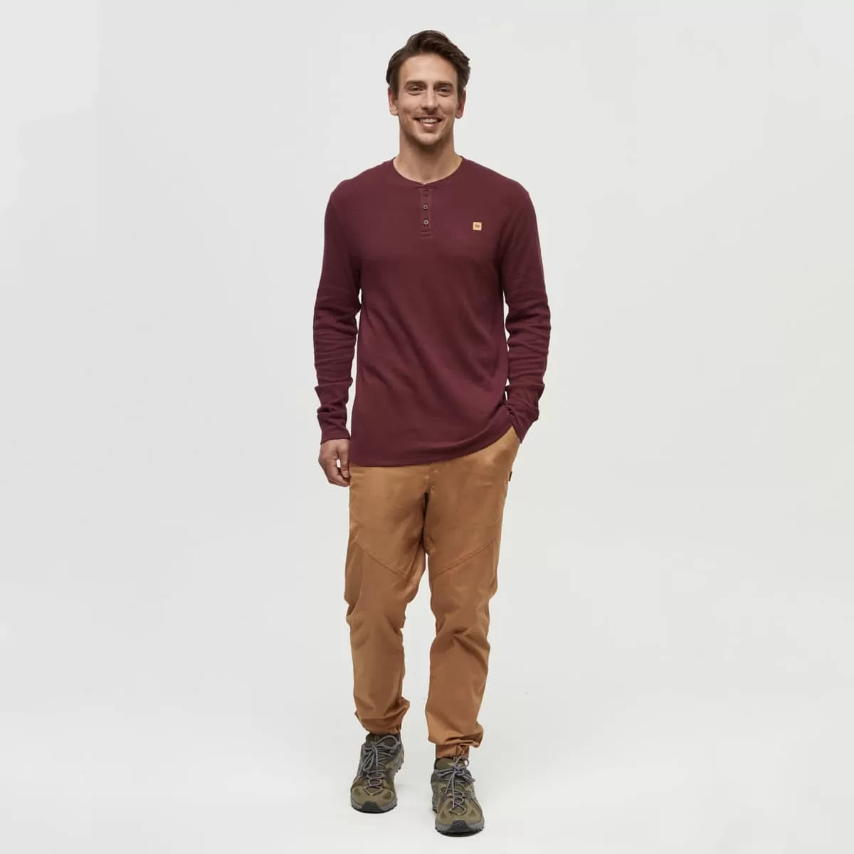 tentree M Freemont Henley Burgundy - Image 3